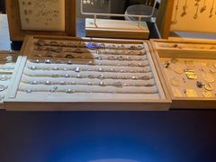 -十八字金·银饰·拼豆·开蚌DIY(魏公芳华里店)