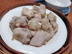 野山椒蒸排骨-山水茶艺馆·点心粤菜·30年老字号