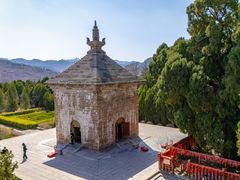 -四门塔风景区