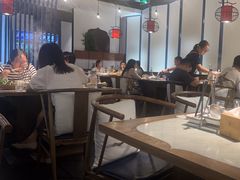-尚尚仙·酸汤猪手·猪肚鸡火锅(华联万柳购物中心店)