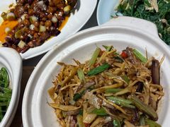 -峨嵋小镇·川菜(正定朗华店)