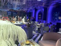 -Darling Queen·Mini·Live·House