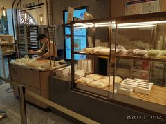 面包甜点陈列柜-奈雪的茶(金华永盛店)