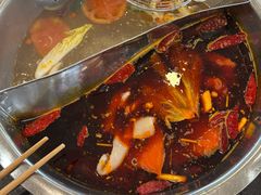 -重庆风光老灶火锅城(同德广场店)