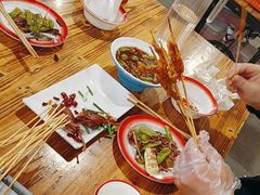 -冶建镜子·老南昌大排档·江西虾王(总店)