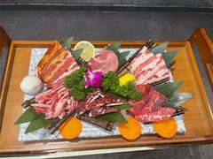 -明洞阿姨·韩式酱蟹烤肉·创意料理(三元桥店)