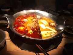 红颜花胶鸡锅-湊湊火锅·茶憩(杭州湖滨银泰in77店)