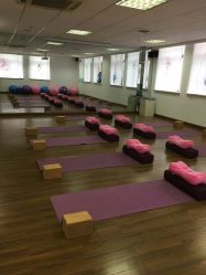 -爱尔乐美孕产瑜伽·普拉提