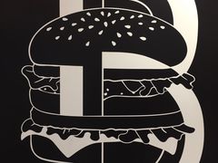 -麦当劳(百联西郊购物中心店)