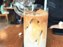 -ROAST coffee & eatery