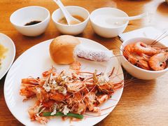 -东方绿舟酒店-停车场