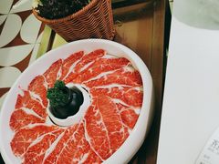 -洪氏嗨捞·广东猪肚鸡·椰子鸡火锅(西咸万象城店)