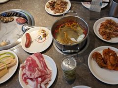 -锅儿欢海鲜火锅烤肉自助餐(东港凯虹店)