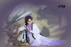 -九月鹰飞汉服摄影工作室