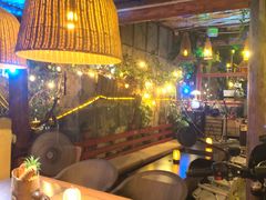 -城墙外BAR
