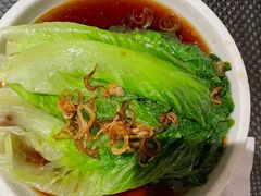 -月枫江南小馆(绿地缤纷广场店)