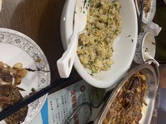 -临街徽菜馆·正宗黄山味