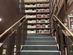 -钟书阁(群光广场店)