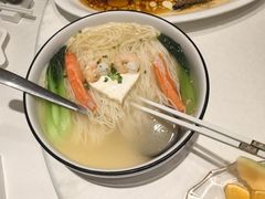 -沪华海鲜大酒楼(南汇店)