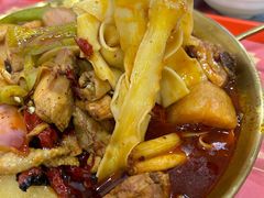 -牛一嘴·兰州牛肉面·大盘鸡(财富中心店)