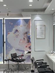 -镁连社·美联社
