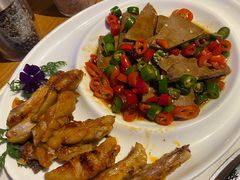 -哈拉海和牛主题餐厅(哈西店)