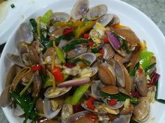 -四川小胡子海鲜(丁村万人海鲜广场店)