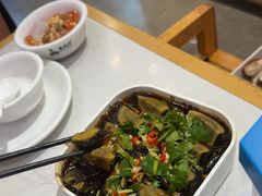 -鲁员外地锅鸡地锅鱼(古墩路店)