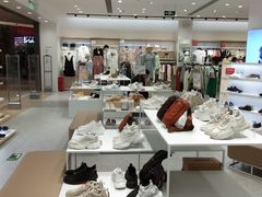 -hotwind热风(喜隆多店)