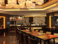 -岷山饭店-芝芝自助餐厅