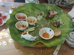 -沐毫傣泐云南菜孔雀宴•手抓饭傣味烧烤(曼听公园店)