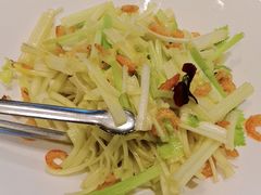 -海派美食·家宴海鲜青岛菜·石锅鲽鱼头(东方城店)