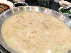 -老来福·非遗酸汤兔(凯旋路店)