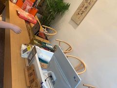 -左悦·艾灸调理·推拿按摩·精油SPA(卓悦汇店)