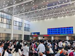 -黄兴南路步行商业街