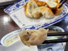 马蹄锅贴-长人馄饨铺(解放街店)