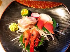 -铭牛烧肉·和牛海鲜自助(高新月牙湖店)
