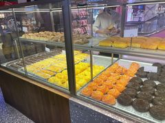 面包甜点陈列柜-LELECHA乐乐茶(上海五角场万达广场店)