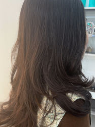 -V7 HAIR SALON