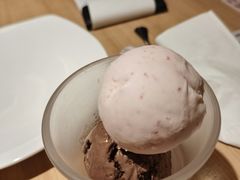 -必胜客(机场路店)