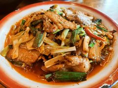 -先启半步颠·川菜小炒