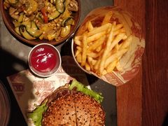 -FAT COW(虹梅路店)