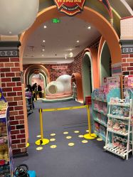 -奈尔宝家庭中心·亲子餐厅(华采天地店)