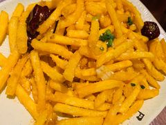 -巴厘龙虾·榜首油焖大虾(音乐学院·沿江酒馆店)