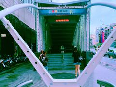 -六合夜市