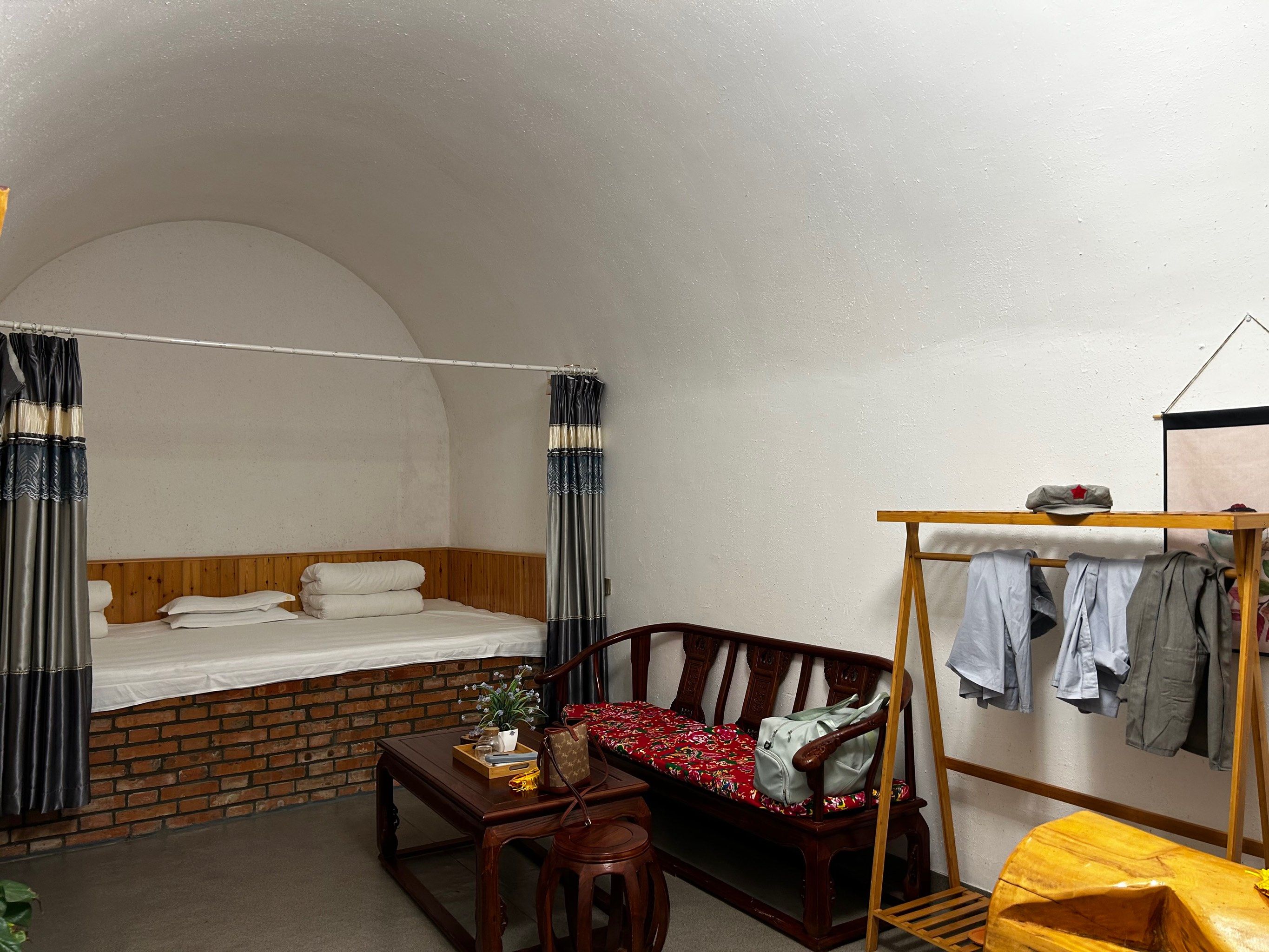 延安|住下冬暖夏凉的窑洞