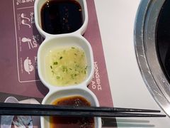 -洪氏嗨捞·广东猪肚鸡·椰子鸡火锅(西咸万象城店)