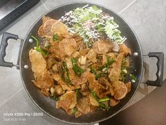 -桥边小楼·手工云南菜·古城观景小楼