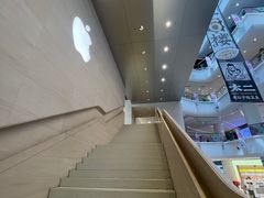 -Apple零售店(玄武湖店)