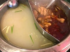 -重庆烧鸡公火锅(簋街店)